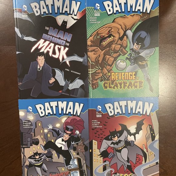 Set of 4 Batman Paperback Books DC Comics SuperHeroes Great Condition - Picture 3 of 3